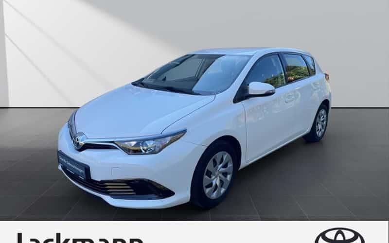 Weiß Gebraucht 2018 Toyota Auris Touring Sports Cool Kombi | 12.990 € (Fairer Preis) - Bild 1/4