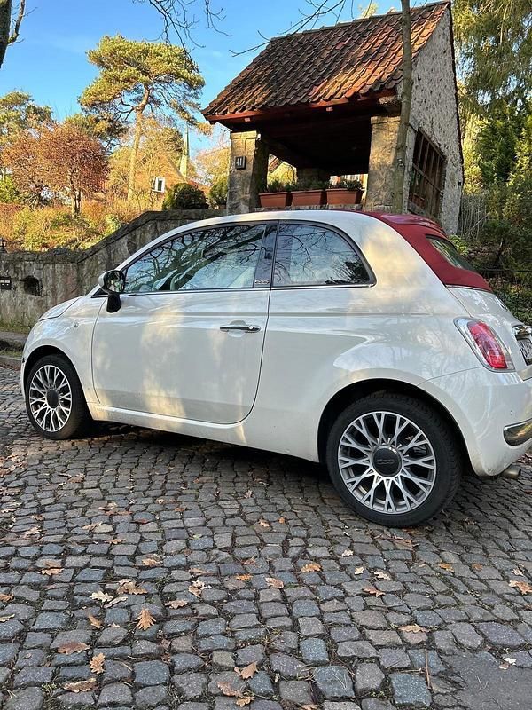 Weiß Gebraucht 2014 Fiat 500 Cabrio | 5.900 € (Fairer Preis) - Bild 1/4