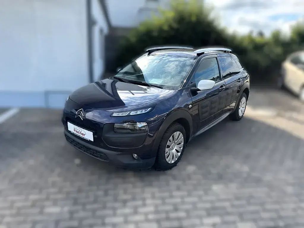 Gebraucht Citroën C4 Cactus SELECTION 110 PS (80 kW) 2015 Violett Kleinwagen