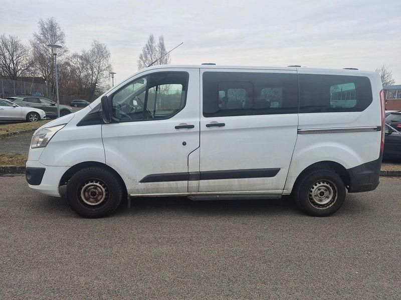 Gebraucht Ford Tourneo Trend 155 PS (114 kW) 2013 Weiß Van / Kleinbus