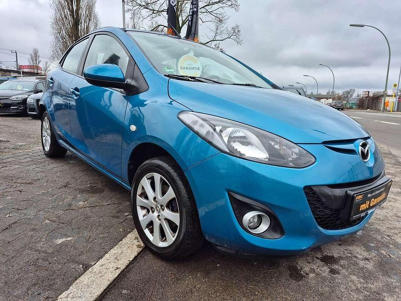 Gebraucht Mazda 2 Active 75 PS (55 kW) 2010 Faroblau metallic Kleinwagen