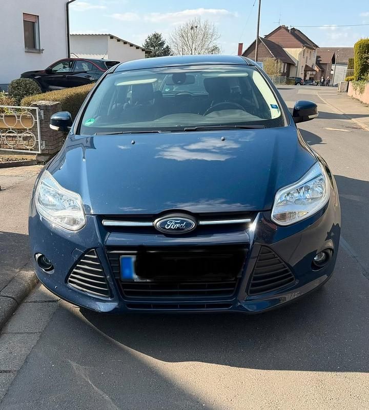 Usata Ford Focus 100 CV (73 kW) 2014 Blu Station wagon