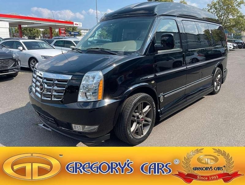 Gebraucht GMC Savana 314 PS (230 kW) 2024 Black diamond jet Van / Kleinbus