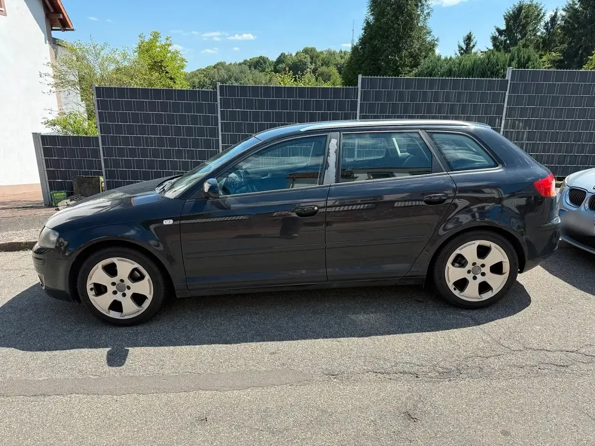 Gebraucht Audi A3 116 PS (85 kW) 2007 Schwarz Kleinwagen