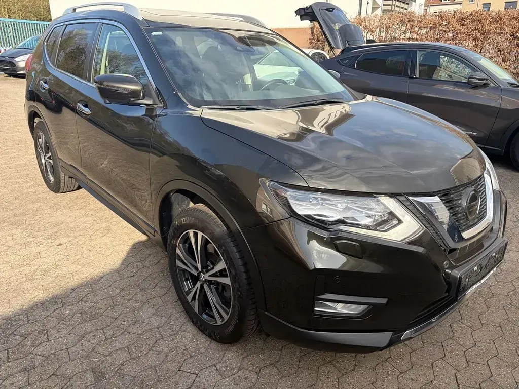 Gebraucht Nissan X-Trail 360º 150 PS (110 kW) 2019 Dark olive SUV