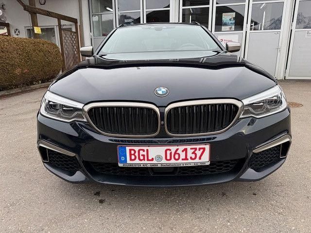 Gebraucht BMW M550 Performance 400 PS (294 kW) 2018 Schwarz Limousine