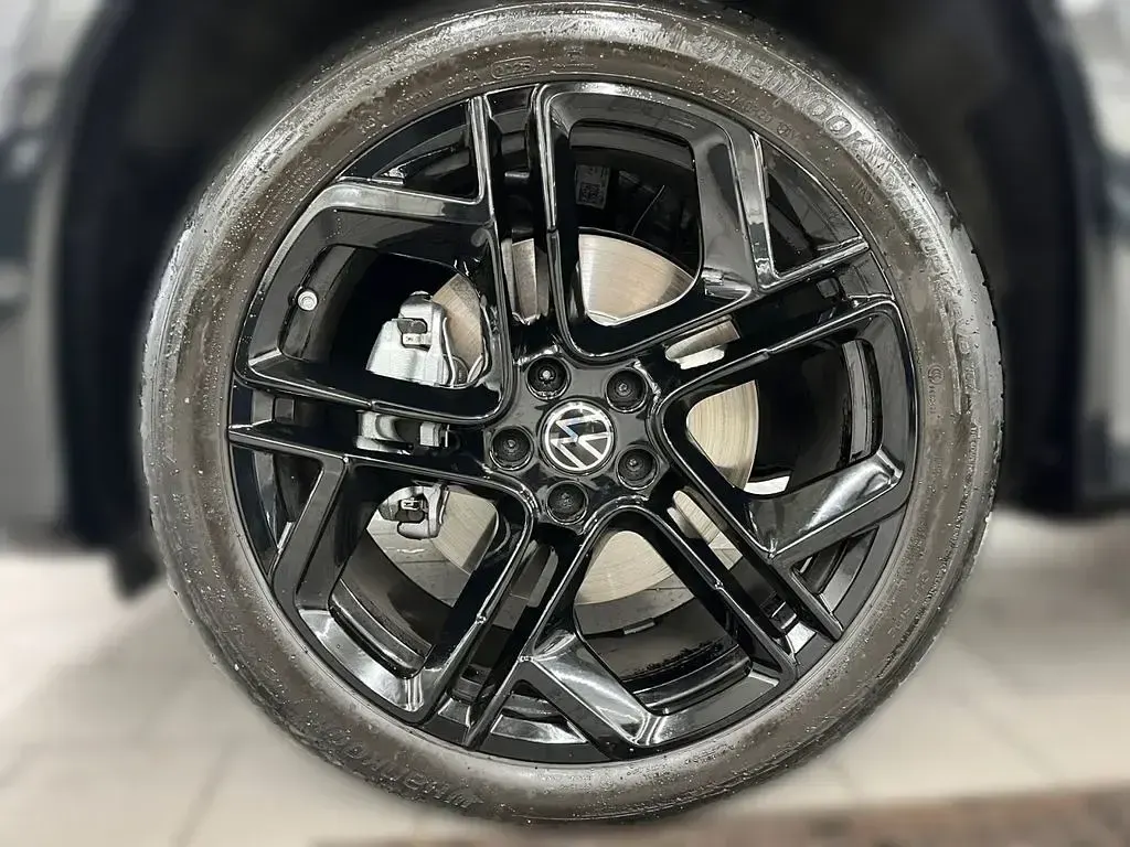Gebraucht VW Tayron R-line 193 PS (141 kW) 2025 Delfingrau metallic SUV