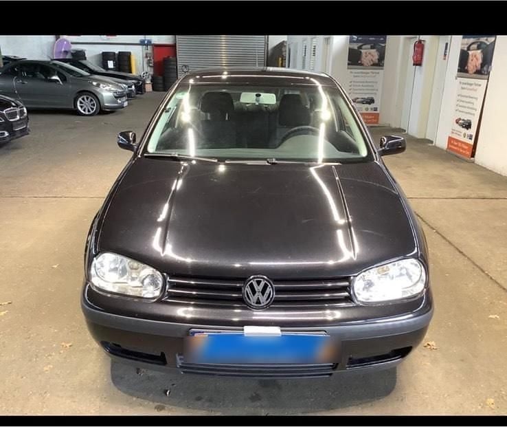 Schwarz Gebraucht 2003 VW Golf IV Ocean Limousine | 1.400 € (Guter Preis) - Bild 1/4