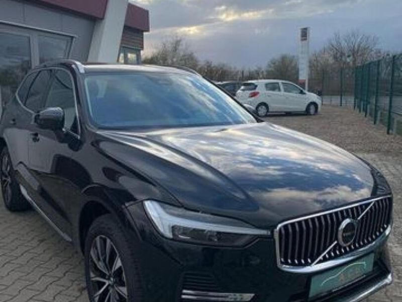 Gebraucht Volvo XC60 Plus 197 PS (144 kW) 2022 Andere SUV