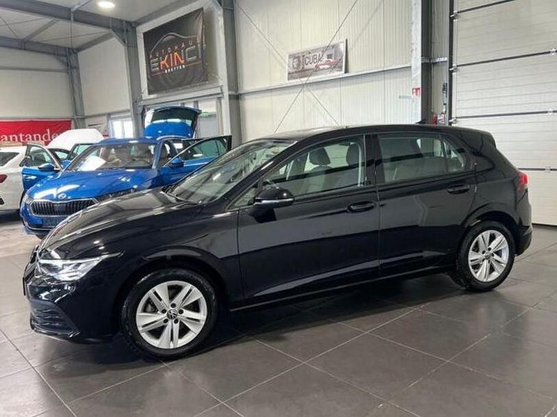 Gebraucht VW Golf VIII 110 PS (80 kW) 2022 Schwarz Limousine