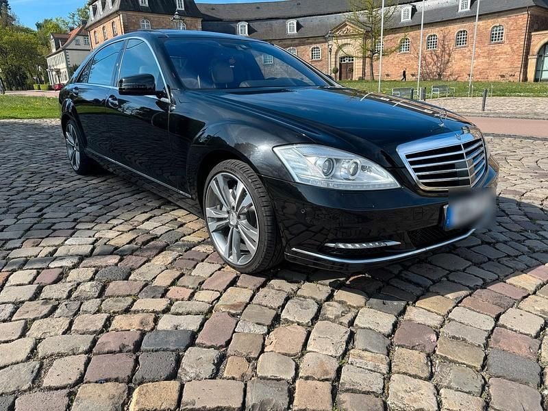 Schwarz Gebraucht 2012 Mercedes S350 Limousine | 12.500 € (Fairer Preis) - Bild 1/4