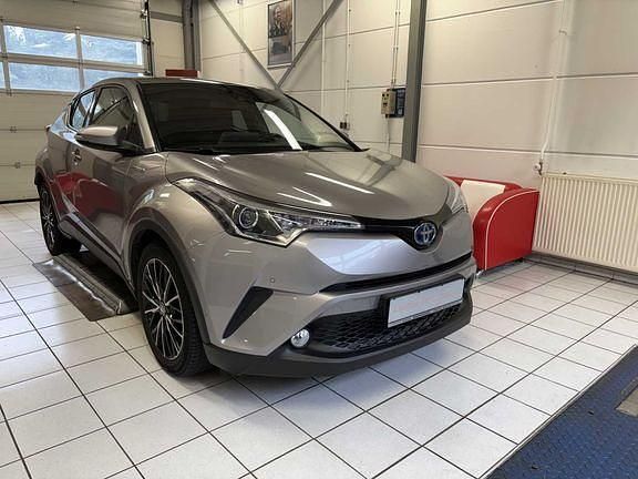 Metalstreamgrau metallic Gebraucht 2018 Toyota C-HR Basis SUV | 19.990 € (Fairer Preis) - Bild 1/3