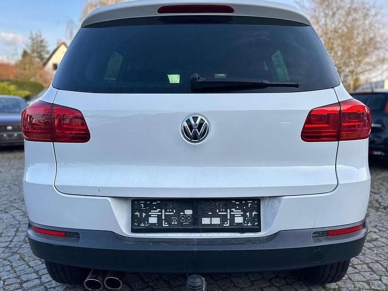 Gebraucht VW Tiguan Trendline 160 PS (117 kW) 2012 Candyweiß SUV