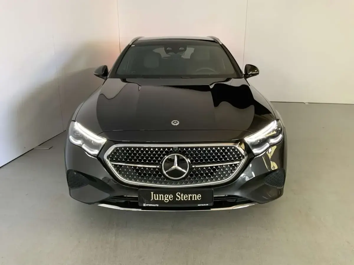 Gebraucht Mercedes E220 Advanced Plus 197 PS (144 kW) 2025 Grafitgrau  lack Kombi