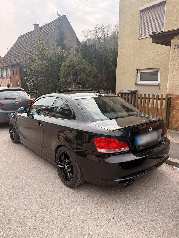 Gebraucht BMW 120 Coupé 177 PS (130 kW) 2008 Schwarz Coupé
