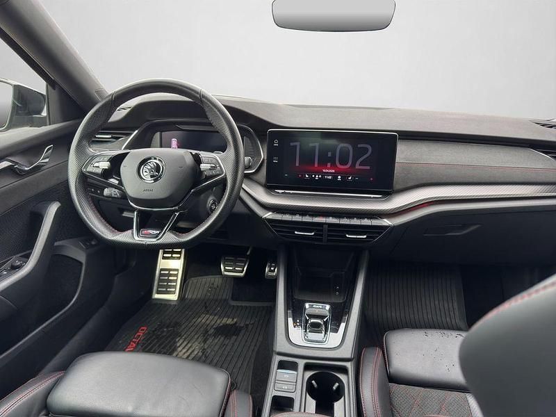 Gebraucht Skoda Octavia RS 200 PS (147 kW) 2022 Blackmagic perleffekt (metallic) Kombi