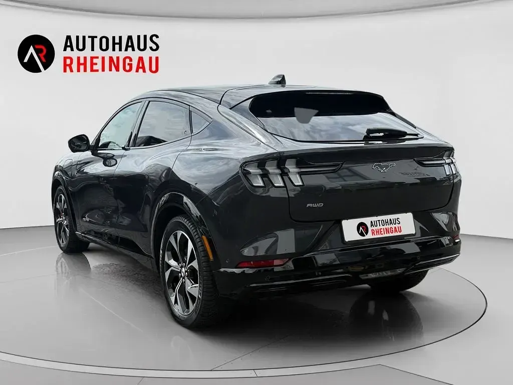Gebraucht Ford Mustang Mach-E 197 kW (269 PS) 2022 Dark matter/starlight gray (metallic) SUV