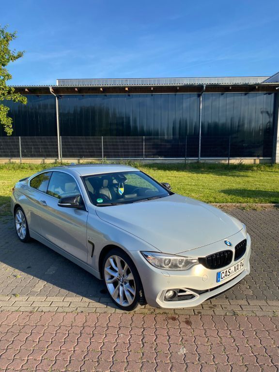 Grau Gebraucht 2013 BMW 435 Sport Line Coupé | 18.799 € (Fairer Preis) - Bild 1/4
