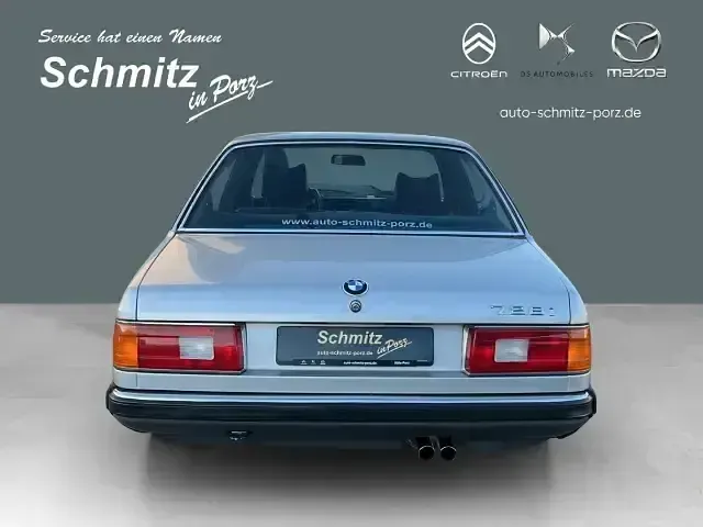Gebraucht BMW 728 184 PS (135 kW) 1985 Silber Limousine