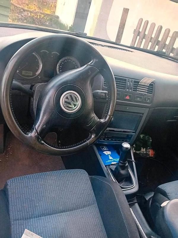 Gebraucht VW Bora 115 PS (84 kW) 2004 Schwarz Kombi