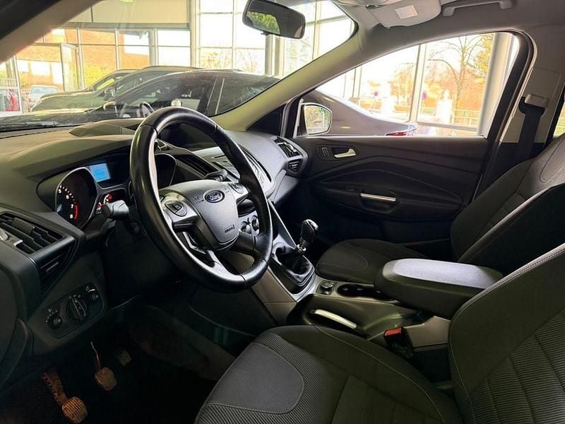 Gebraucht Ford Kuga 150 PS (110 kW) 2014 Weiß SUV