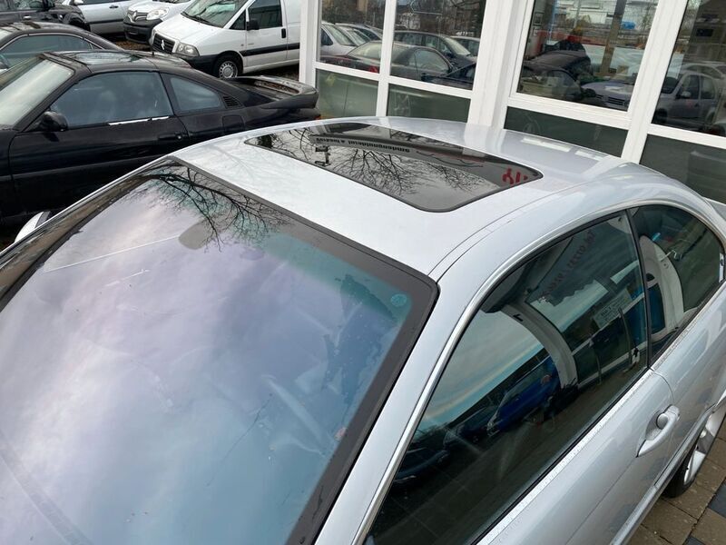 Gebraucht BMW 330 Sport Line 204 PS (150 kW) 2003 Silber Coupé