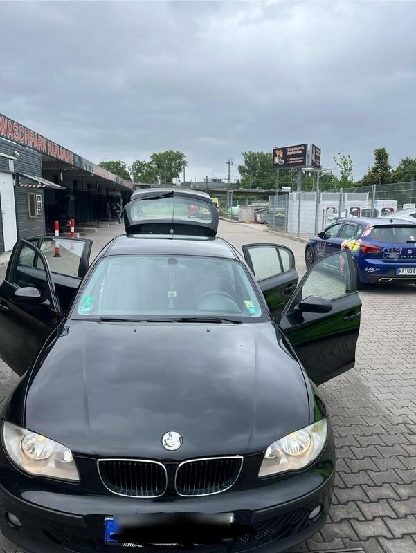 Schwarz Gebraucht 2005 BMW 116 Advantage Kleinwagen | 2.300 € (Guter Preis) - Bild 1/4