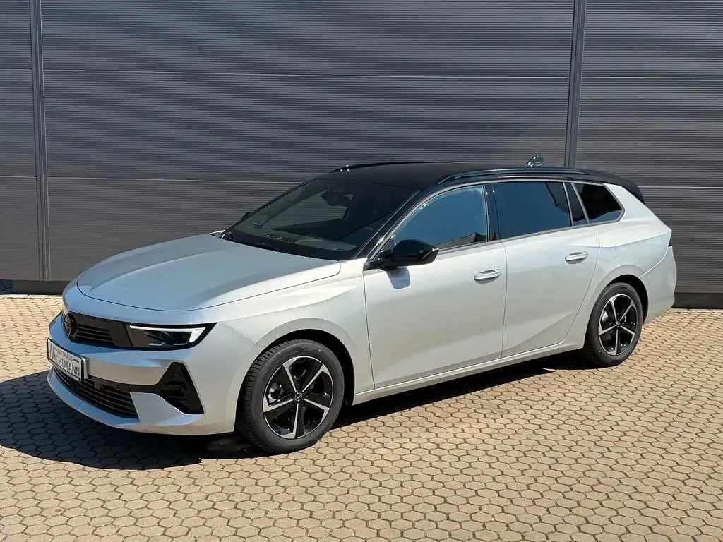 Neu Opel Astra 136 PS (100 kW) 2026 Grau Kombi