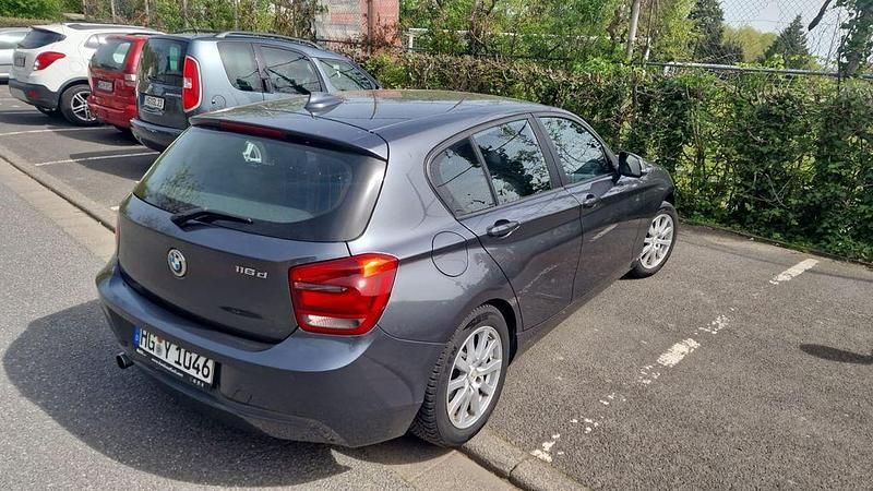Gebraucht BMW 116 Efficient Dynamics 116 PS (85 kW) 2014 Grau Kleinwagen