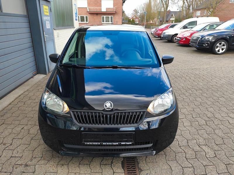 Gebraucht Skoda Citigo Active 60 PS (44 kW) 2014 Schwarz Kleinwagen