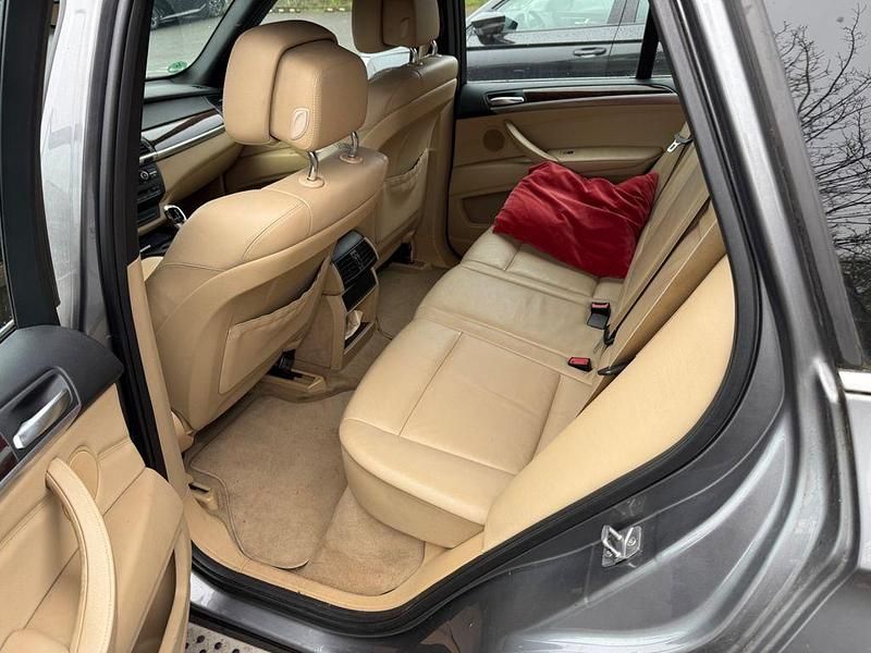 Second-hand BMW X5 306 CP (225 kW) 2011 Gri SUV