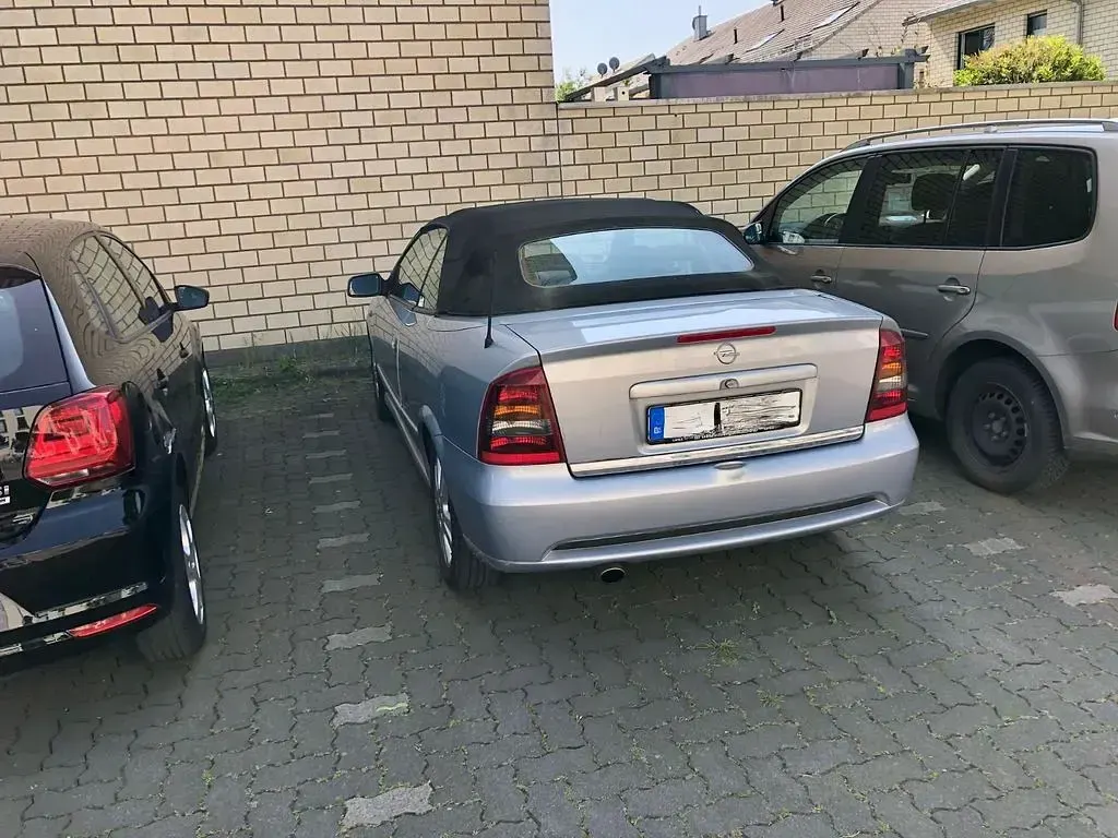 Gebraucht Opel Astra 101 PS (74 kW) 2003 Silber Cabrio