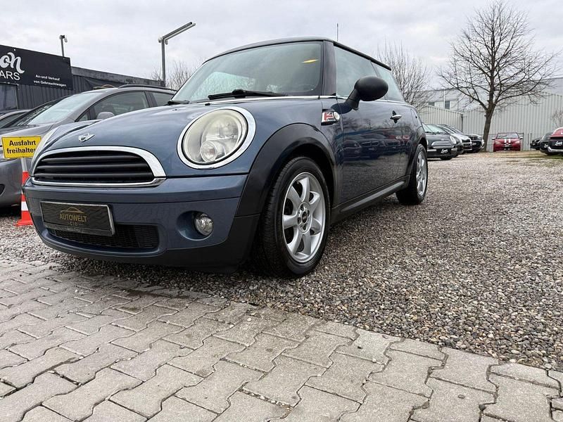 Gebraucht Mini Cooper 75 PS (55 kW) 2010 Blau Kleinwagen