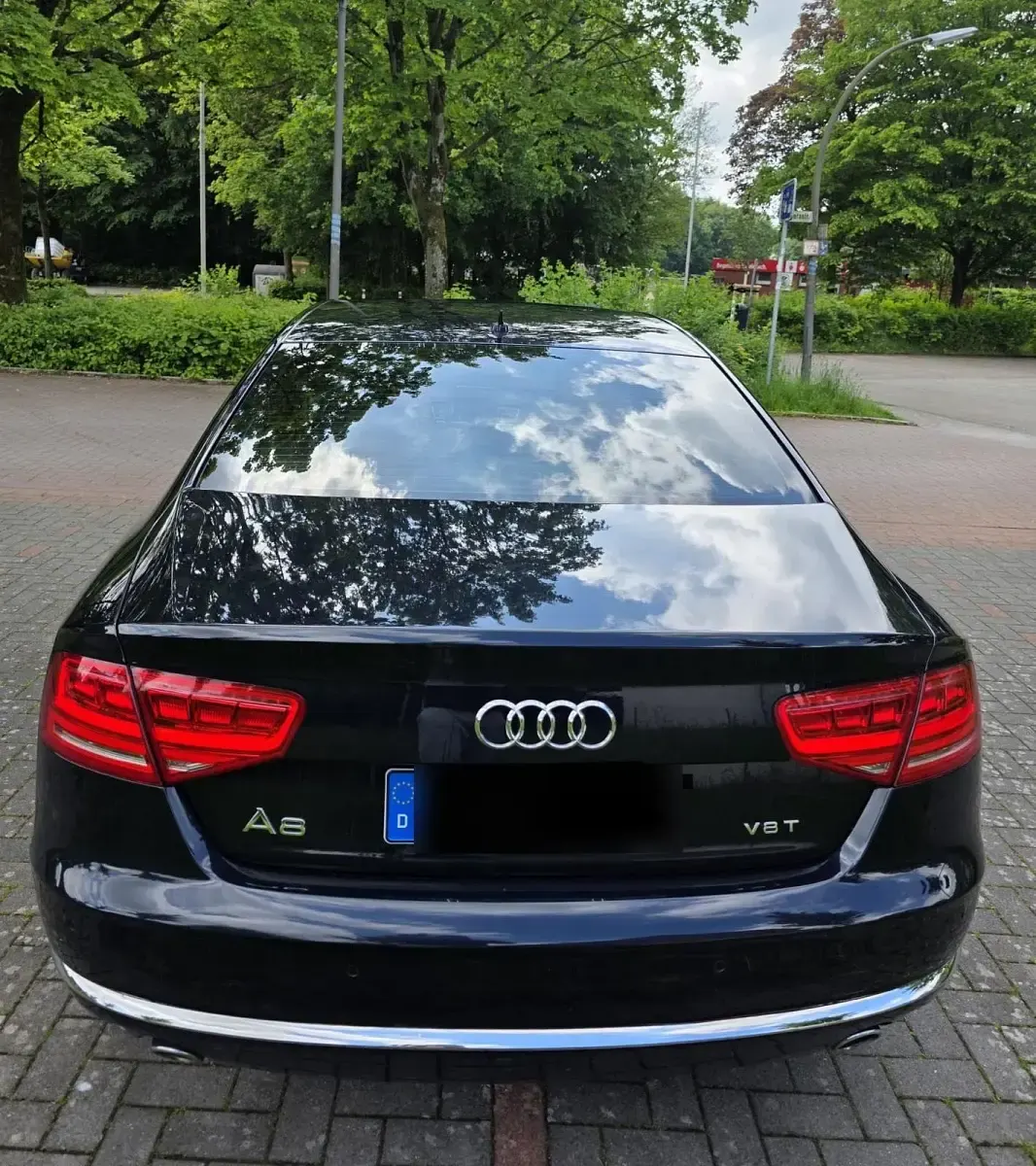Gebraucht Audi A8 Comfort 351 PS (258 kW) 2012 Blau Limousine
