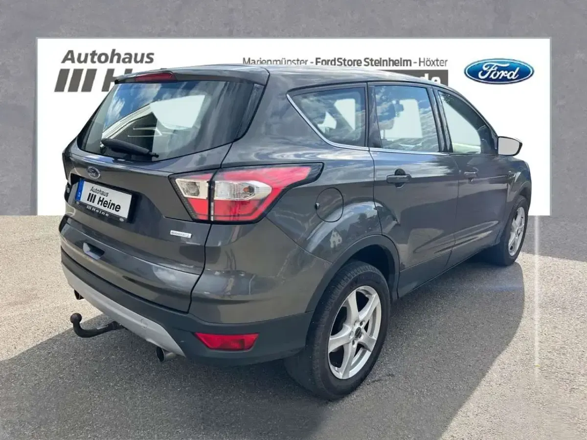 Gebraucht Ford Kuga Trend 120 PS (88 kW) 2017 Magneticgrau metallic SUV