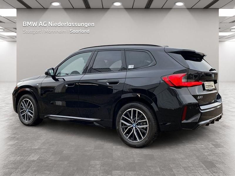 Gebraucht BMW iX1 M Sport 200 kW (272 PS) 2023 Schwarz SUV