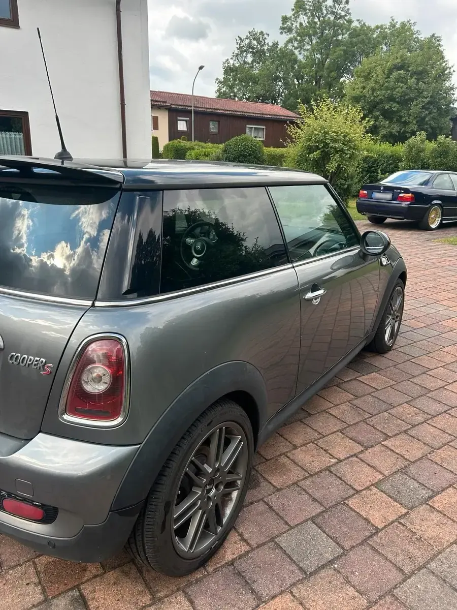 Gebraucht Mini Cooper S 174 PS (127 kW) 2008 Silber Kleinwagen