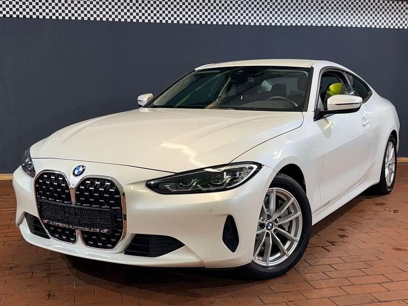 Mineralweiss metallic Gebraucht 2022 BMW 430 Performance Coupé | 39.990 € (Superpreis) - Bild 1/4