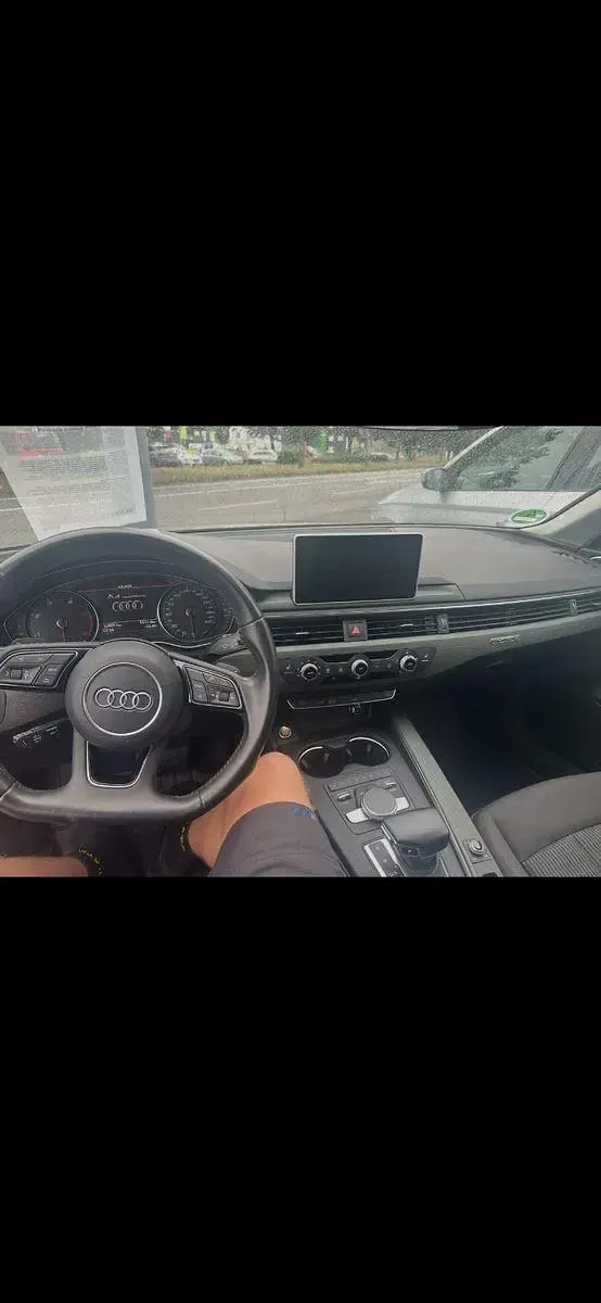 Gebraucht Audi A4 Sport 190 PS (139 kW) 2018 Silber Kombi