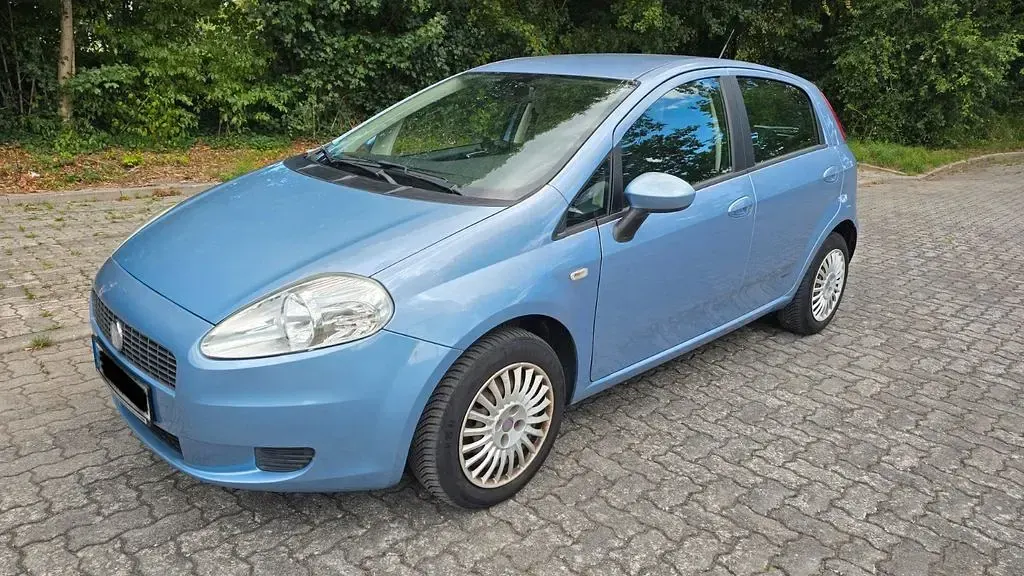 Gebraucht Fiat Grande Punto Dynamic 77 PS (56 kW) 2008 Blau Kleinwagen
