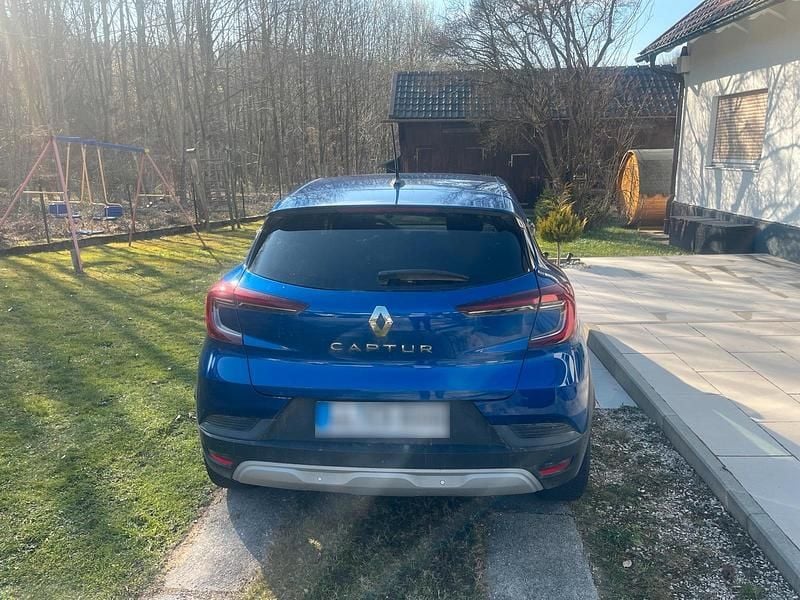 Gebraucht Renault Captur Business 91 PS (66 kW) 2021 Blau SUV