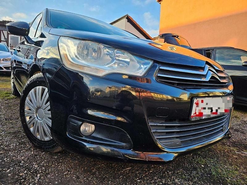 Gebraucht Citroën C4 Tendance 120 PS (88 kW) 2011 Schwarz Limousine