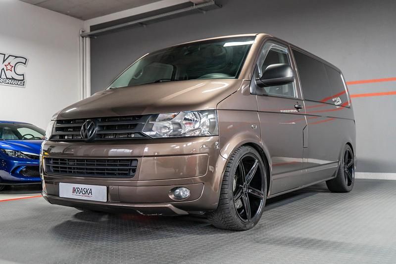 Gebraucht VW T5 2012 Toffeebraun metallic Van