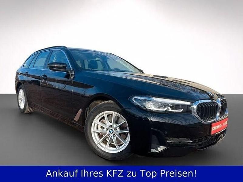 Gebraucht BMW 520 Performance 190 PS (139 kW) 2023 Schwarz Kombi