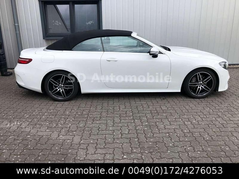 Gebraucht Mercedes E220 AMG line Plus 194 PS (142 kW) 2018 Polarweiss  unilack Cabrio