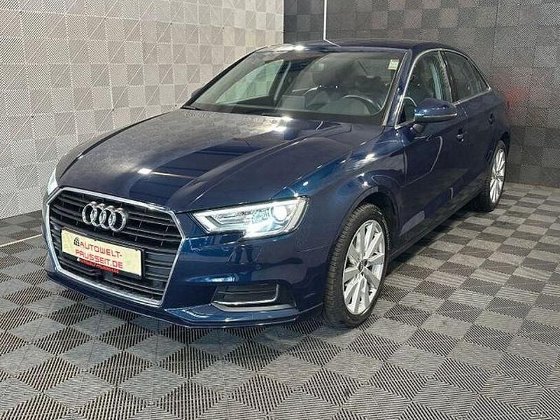 Gebraucht Audi A3 Design 116 PS (85 kW) 2018 Blau Limousine