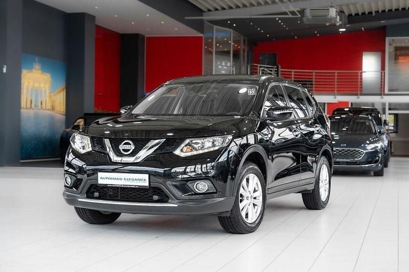 Schwarz Gebraucht 2014 Nissan X-Trail Acenta SUV | 13.980 € (Fairer Preis) - Bild 1/4