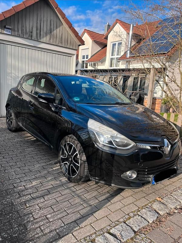 Gebraucht Renault Clio IV Luxe 120 PS (88 kW) 2015 Schwarz Kleinwagen