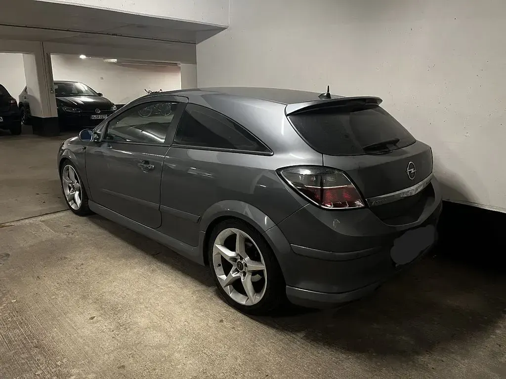 Gebraucht Opel Astra 200 PS (147 kW) 2005 Grau Coupé