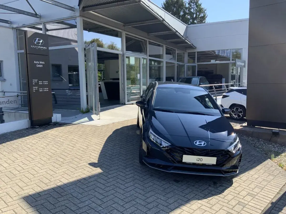 Gebraucht Hyundai i20 Blackline 90 PS (66 kW) 2026 Kleinwagen